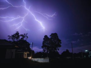 Lightning strike outside Tampa, FL home
